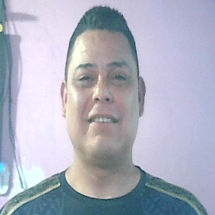 DANIEL REYES