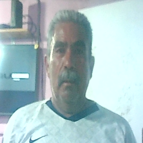 EFRAIN NAVARRO