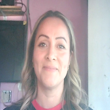 SHIOMARA LEAL