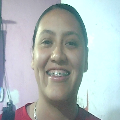 PAOLA BRISEÑO